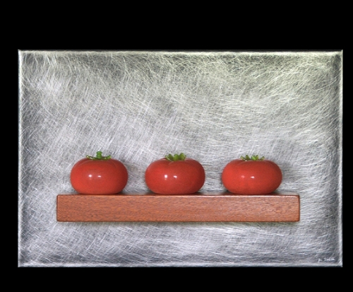 VioletteThreeTomatoes